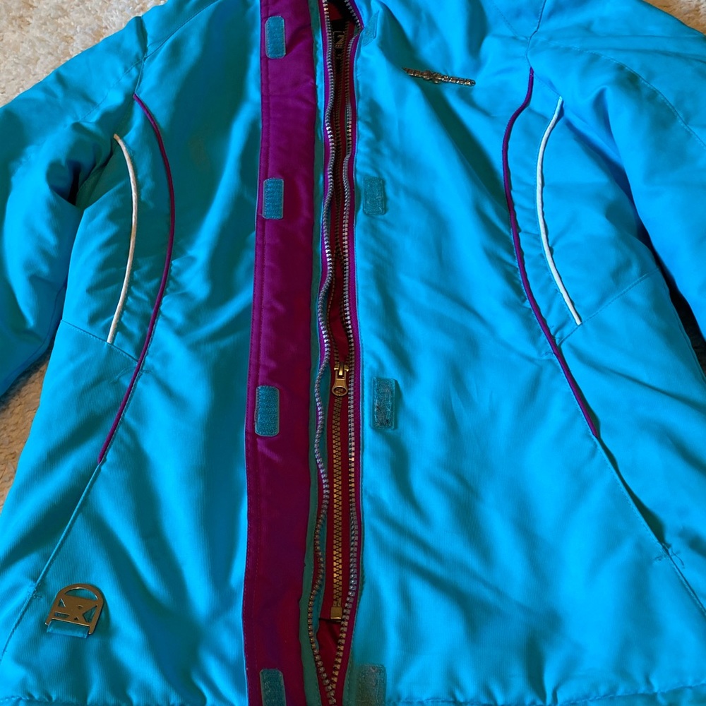 Jacket - Picture 10 of 10